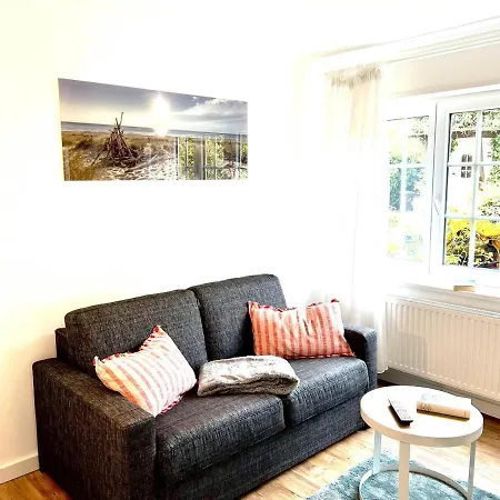 Mootje Im Alten Friesenhaus Ebenerdig Apartamento *
